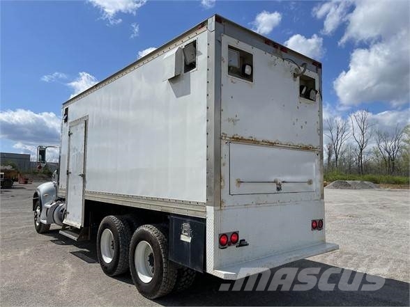 Peterbilt 348 Automobilinės cisternos