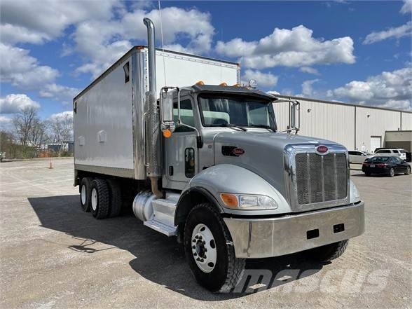 Peterbilt 348 Automobilinės cisternos