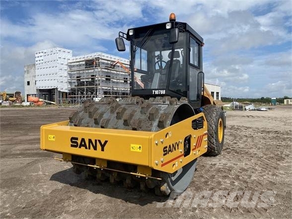 Sany SSR120C-8 單輪滾壓機