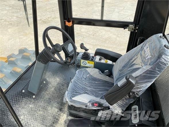 Sany SSR120C-8 單輪滾壓機