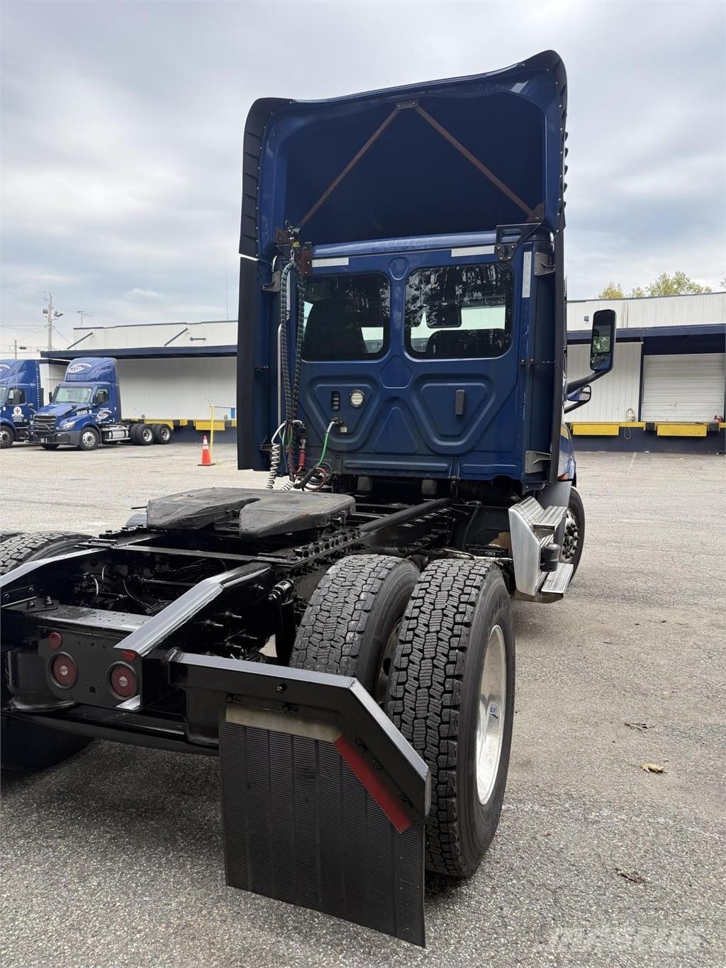 Freightliner CASCADIA 116 Tegljači