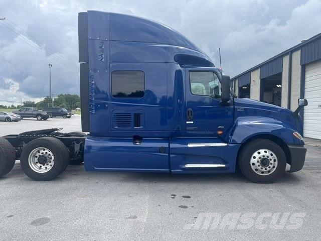 International LT Prime Movers