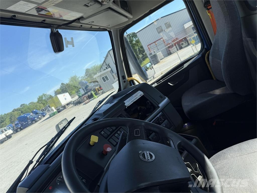 Volvo VNR64T300 Trækkere