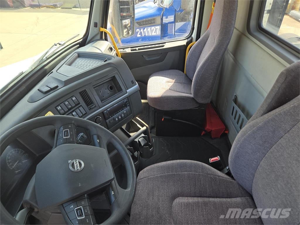 Volvo VNR64T300 Tegljači