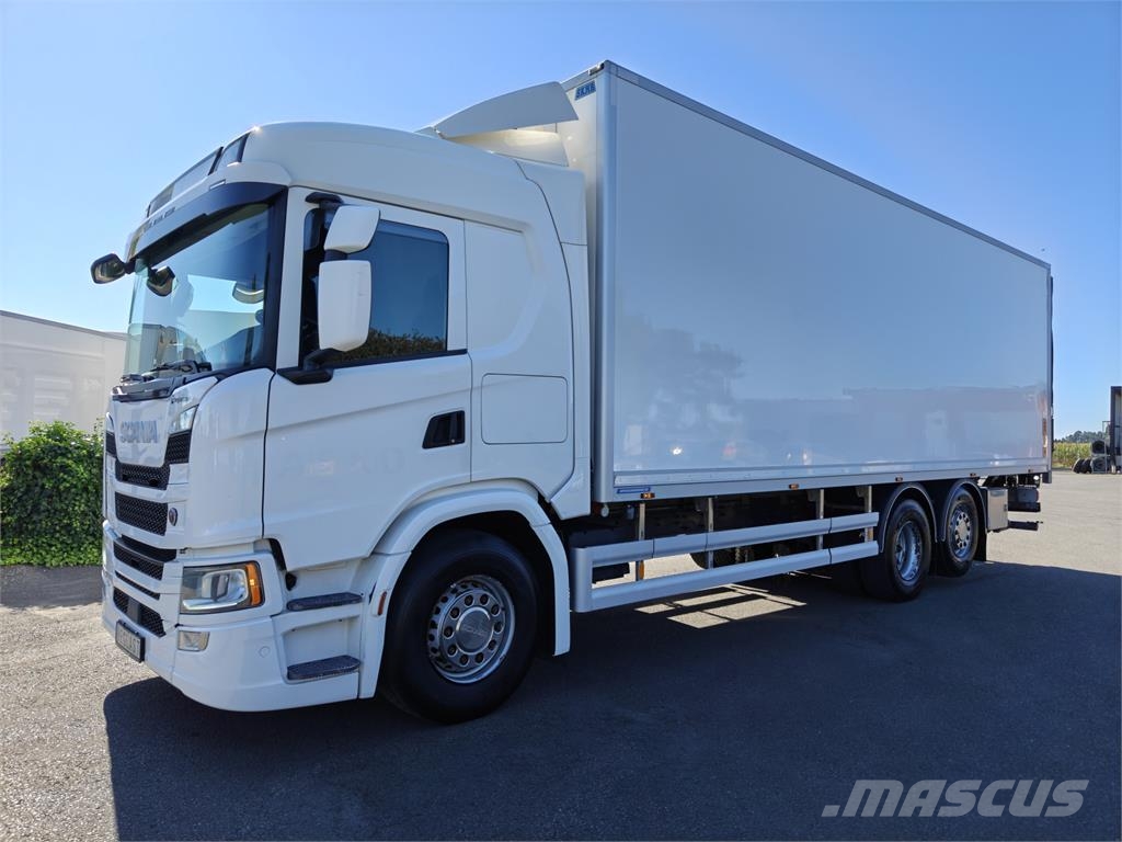 Scania G410 Camiones con caja de remolque
