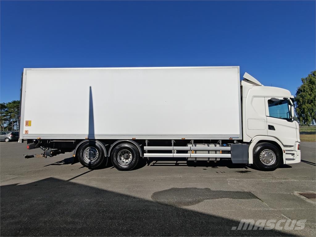 Scania G410 Camiones con caja de remolque