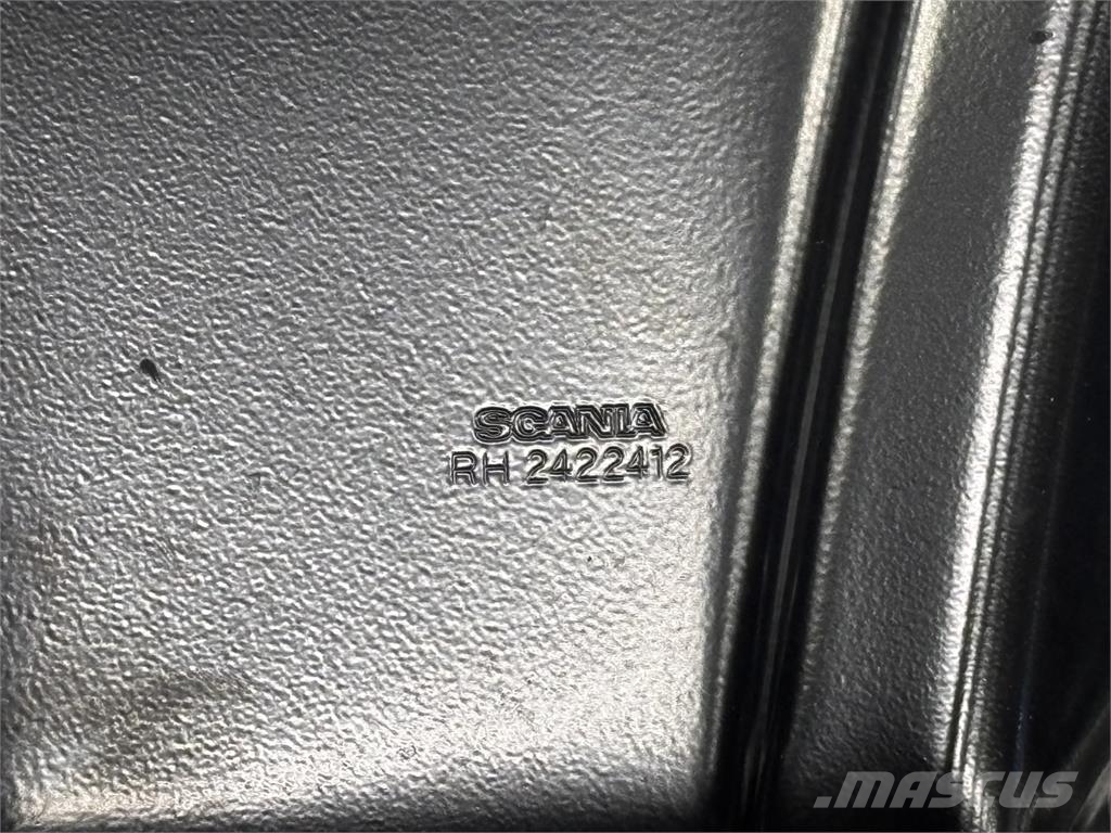 Scania instegplåt höger 2422412 Otros camiones