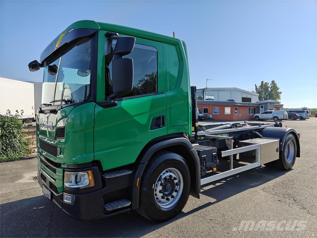 Scania P370 工程吊钩车