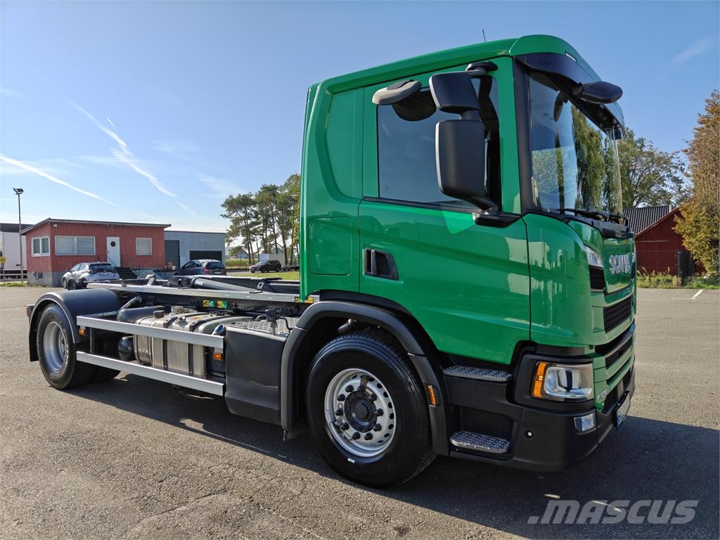Scania P370 工程吊钩车