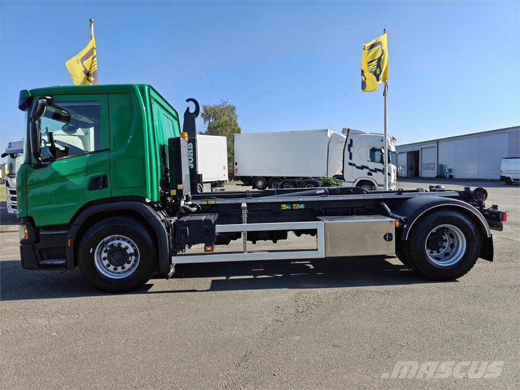Scania P370 工程吊钩车