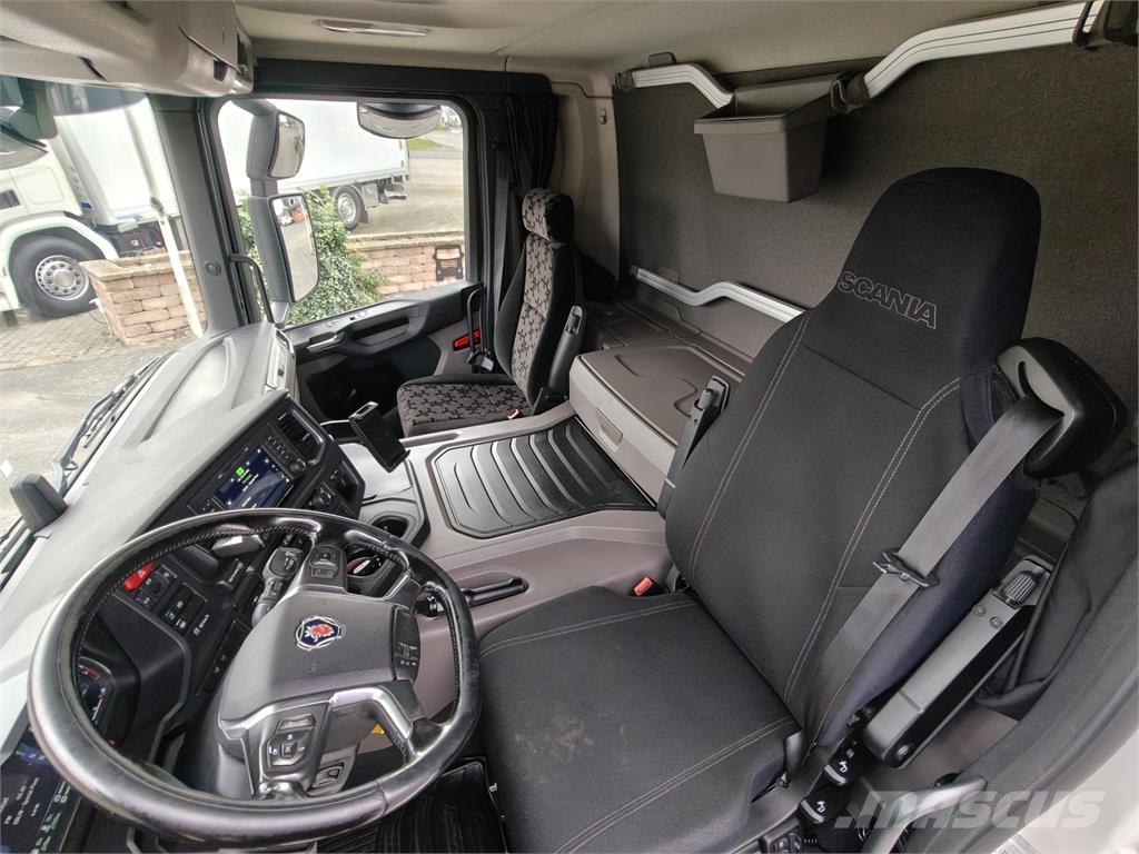 Scania P450 Tovornjaki hladilniki