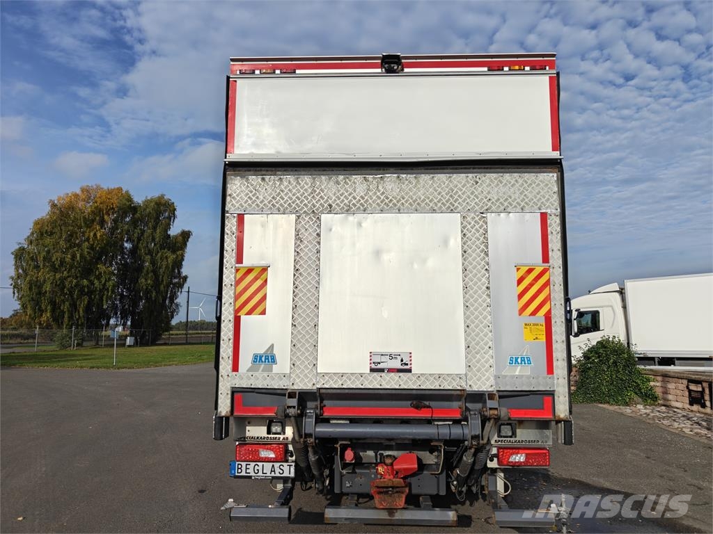 Scania R500 冷凍冷蔵車