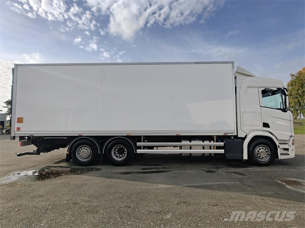 Scania R500 冷凍冷蔵車