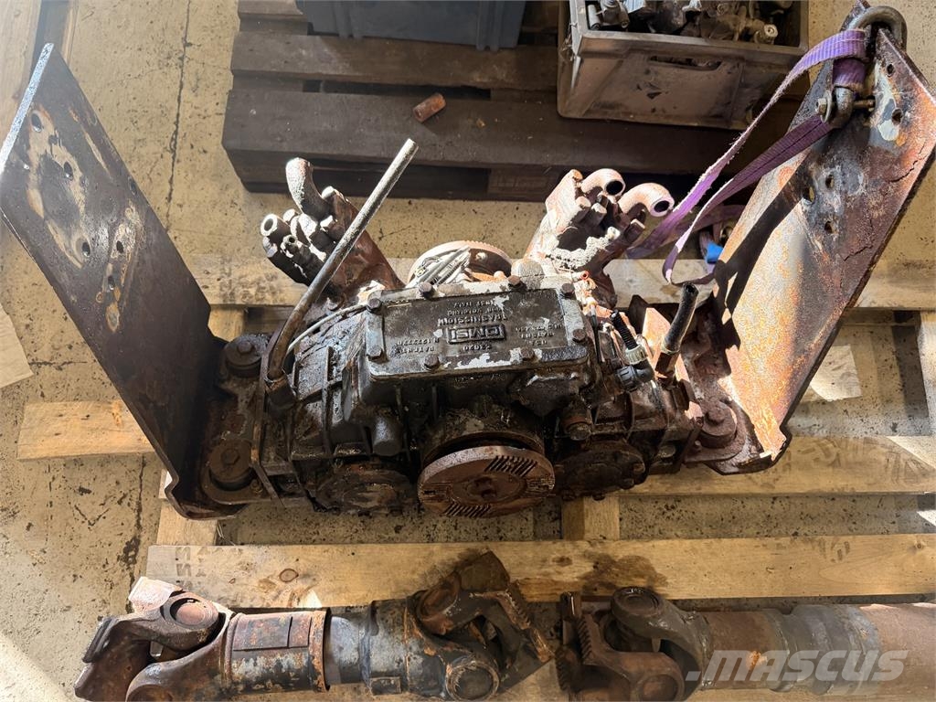 Volvo Fördelningslåda. ink. hydrualpump علب تروس