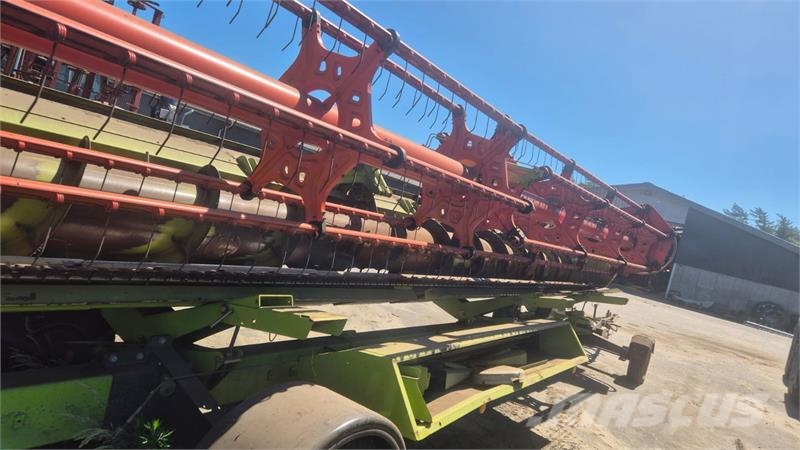 CLAAS LEXION 760 Θεριζοαλωνιστικές μηχανές