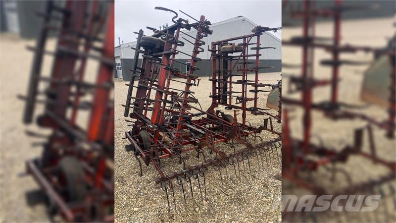 Doublet-Record Kulti Dan 6.4m Harrows