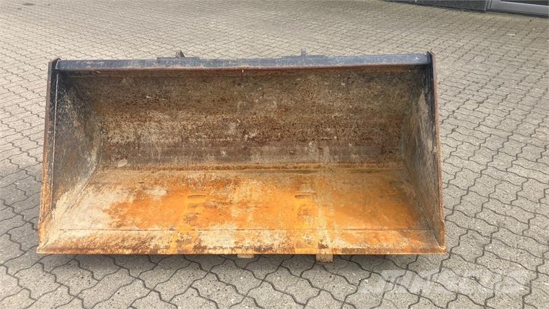 GiANT skovl 175cm Other components