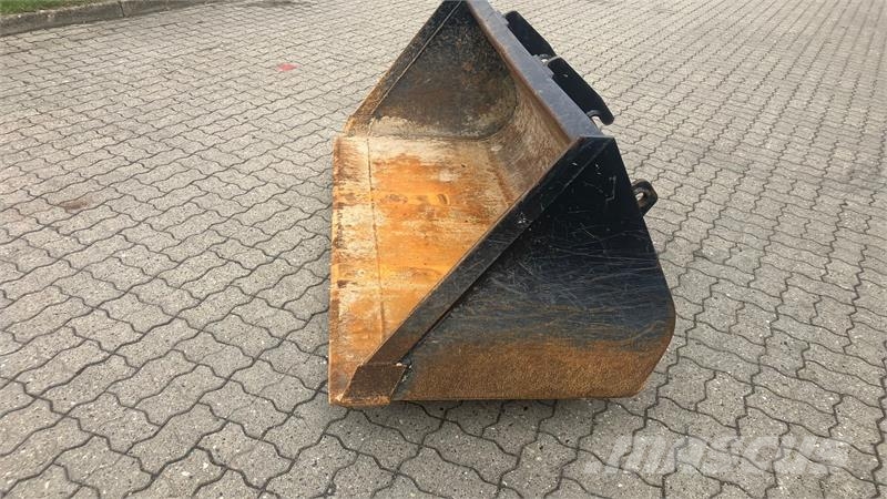 GiANT skovl 175cm Other components