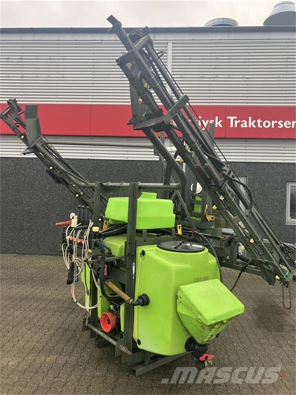 Tecnoma 12 m 1000 L Anhängespritzen