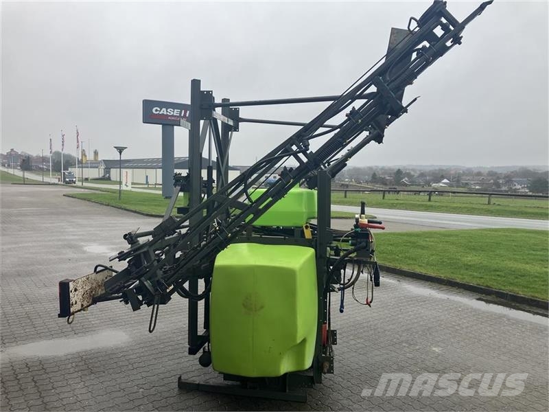 Tecnoma 12 m 1000 L Anhängespritzen