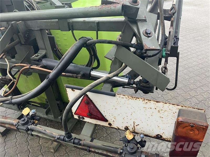 Tecnoma 12 m 1000 L Anhängespritzen
