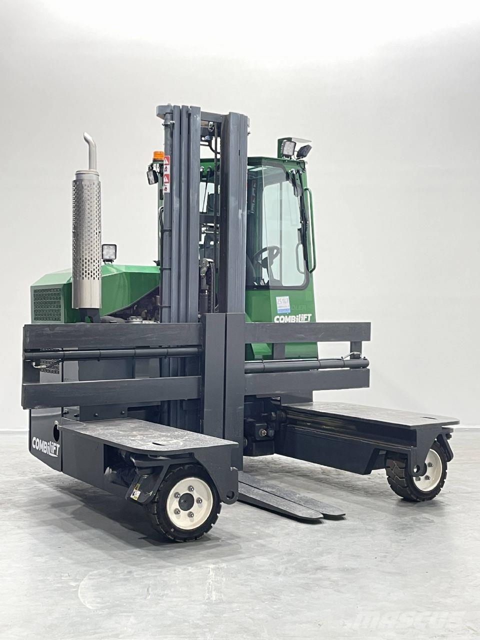 Combilift C3000 디젤 지게차