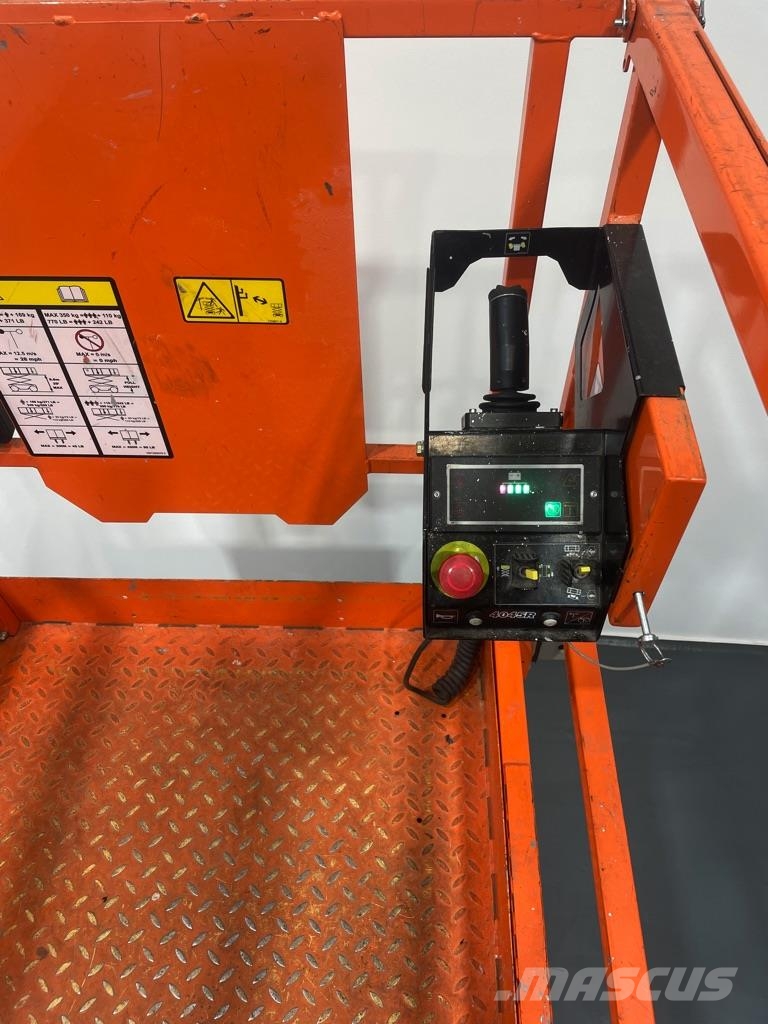 JLG 4045R 剪叉式升降机