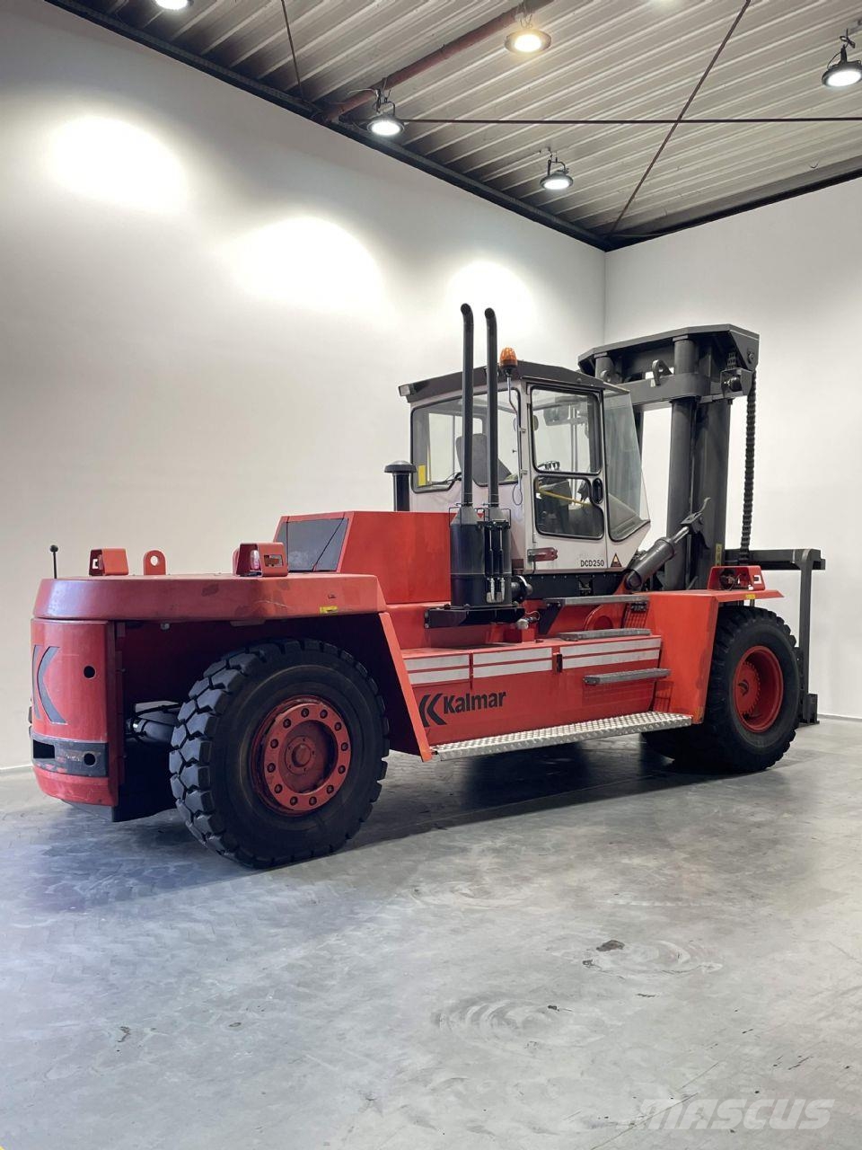 Kalmar DCD25-12LB ディーゼル・軽油