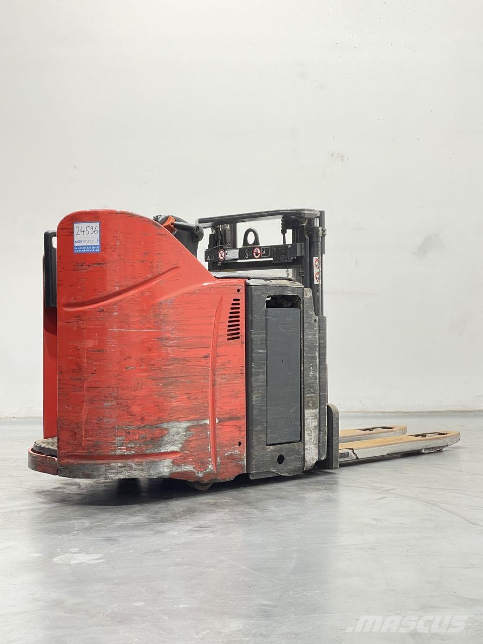 Linde D12HPSP-133 Pedestrian stacker