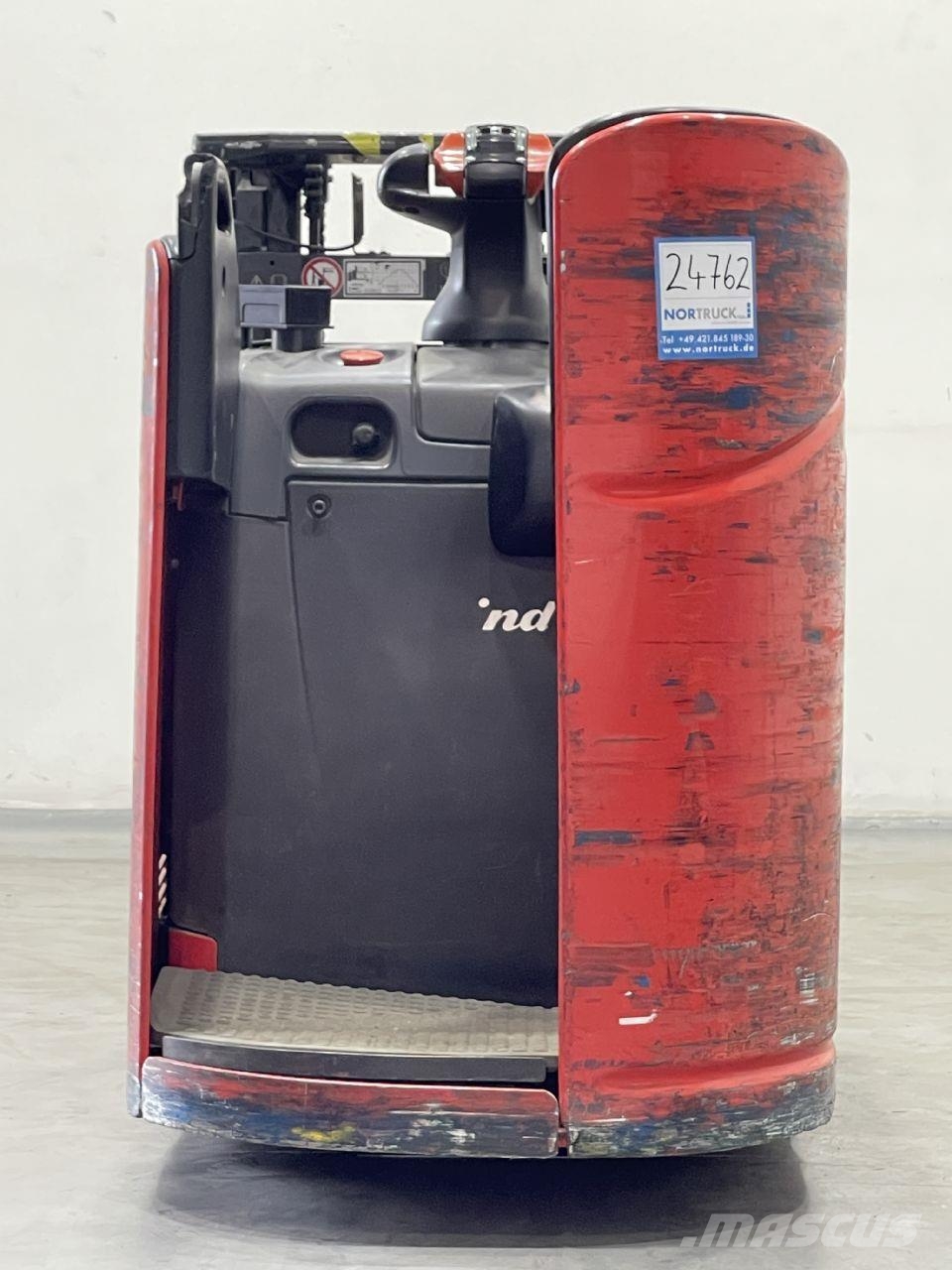 Linde D12HPSP-133 معدات التكديس الجوالة