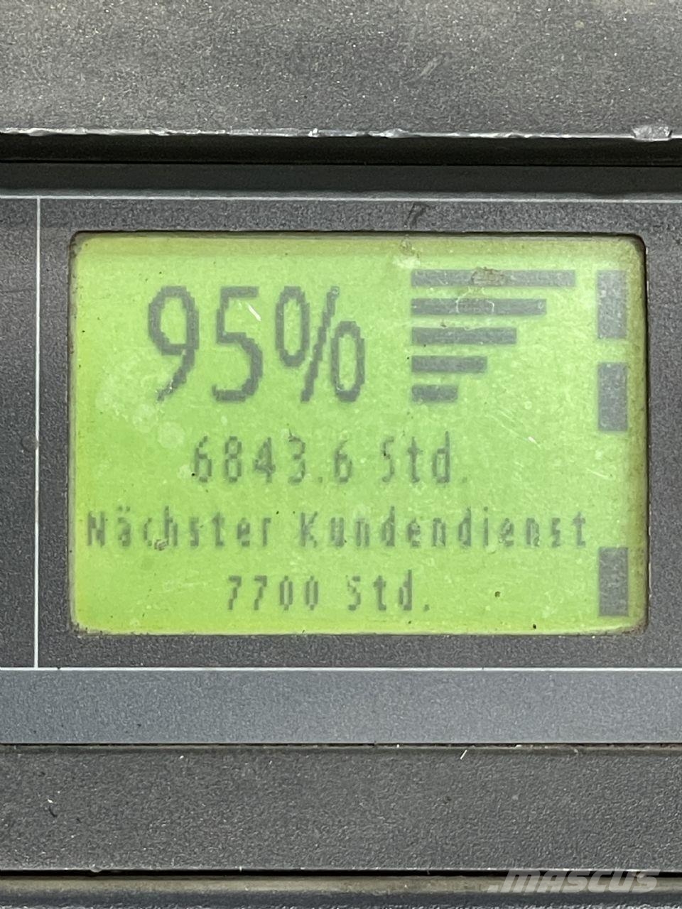 Linde D12HPSP-133 معدات التكديس الجوالة