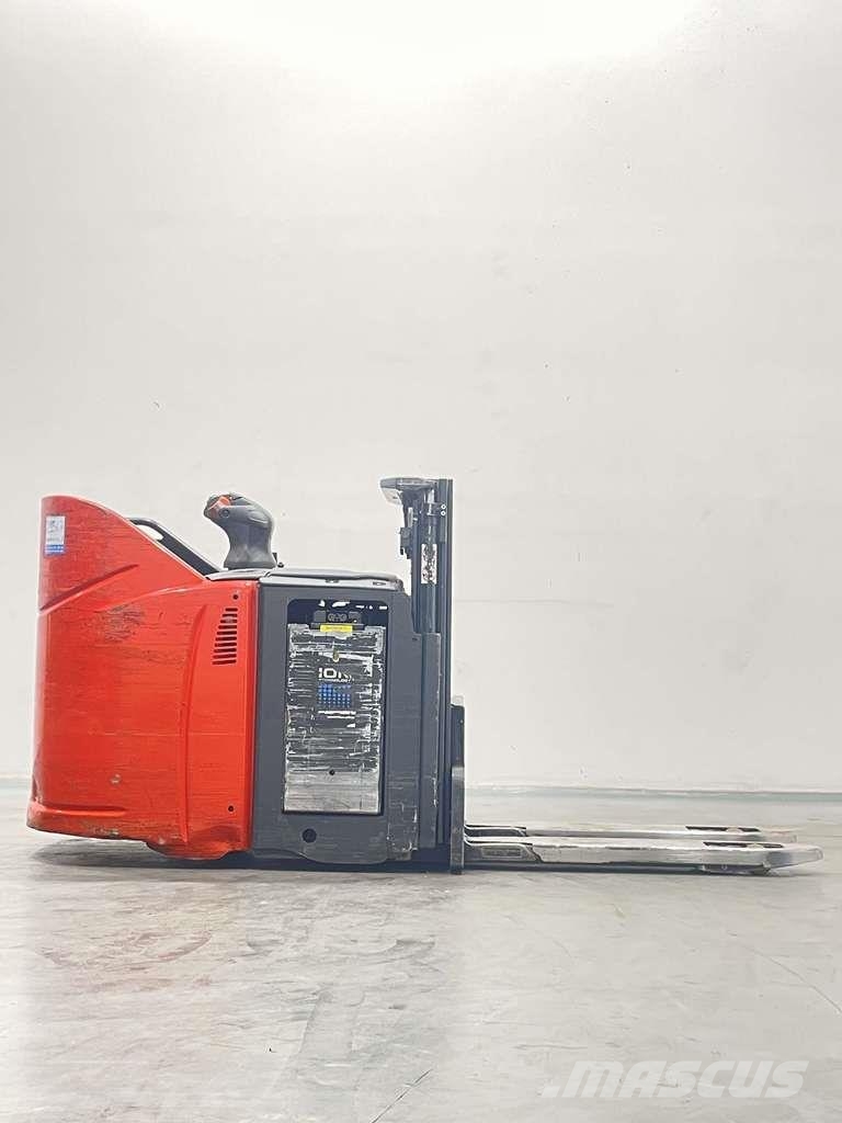 Linde D12HPSP-133-Li-Ion Rankiniai vėžimėliai