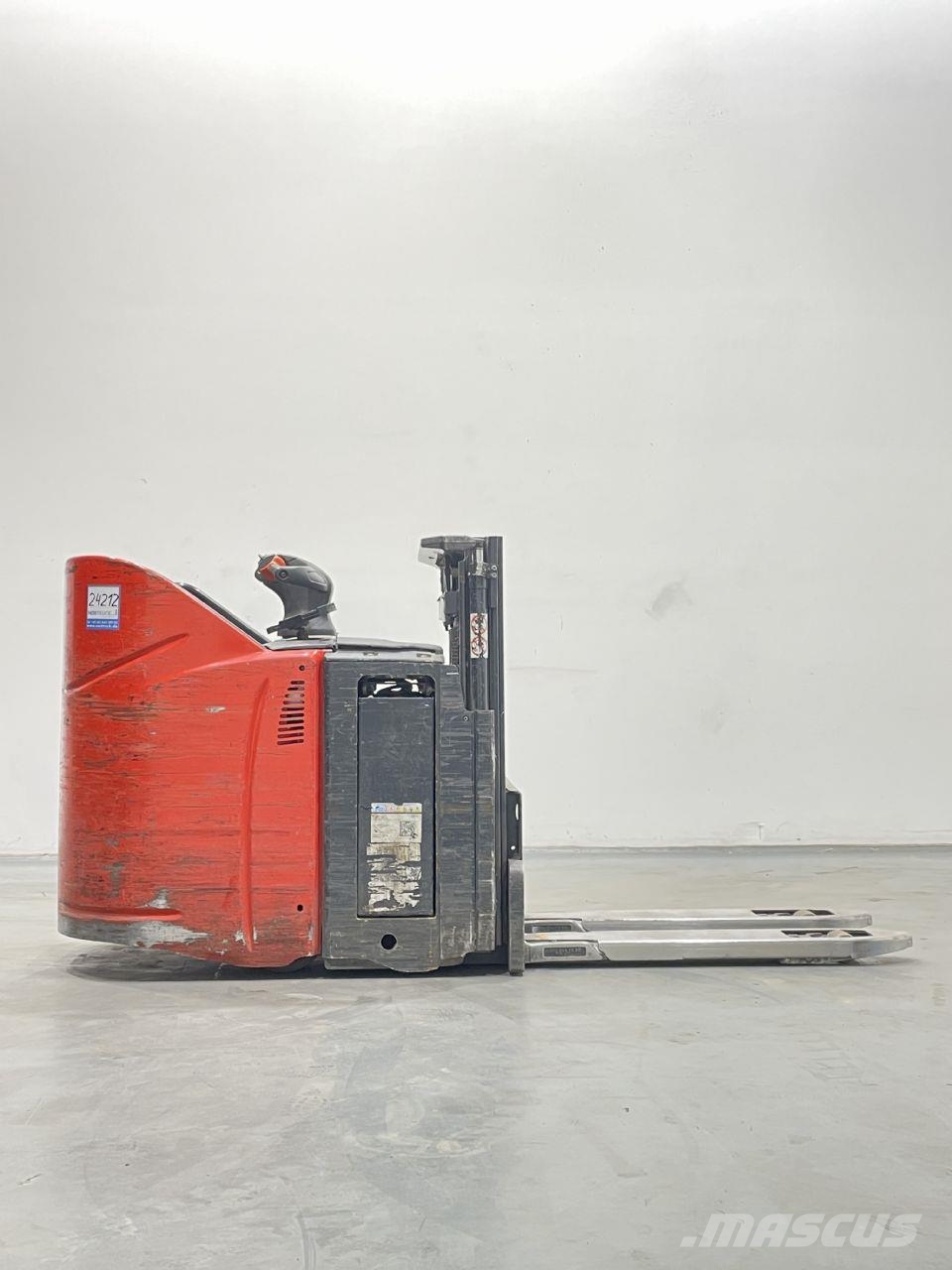 Linde D12SP-133 Pedestrian stacker