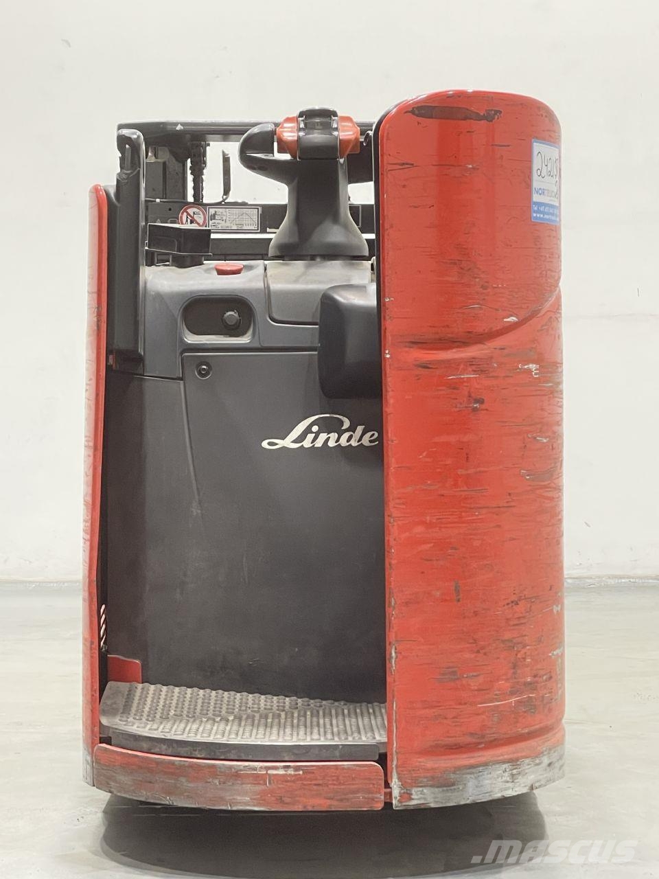 Linde D12SP-133 Pedestrian stacker