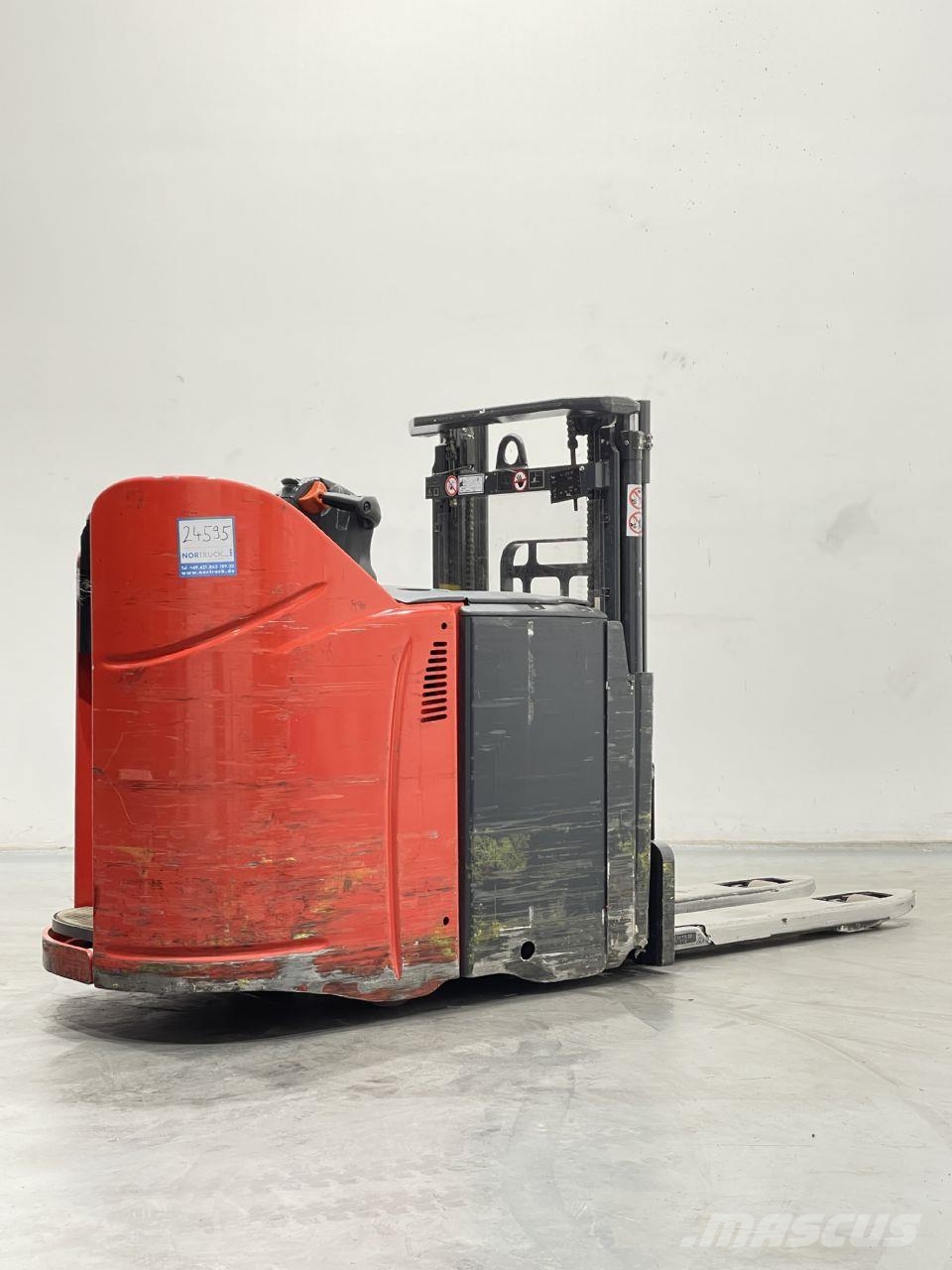 Linde D12SP-133 Pedestrian stacker