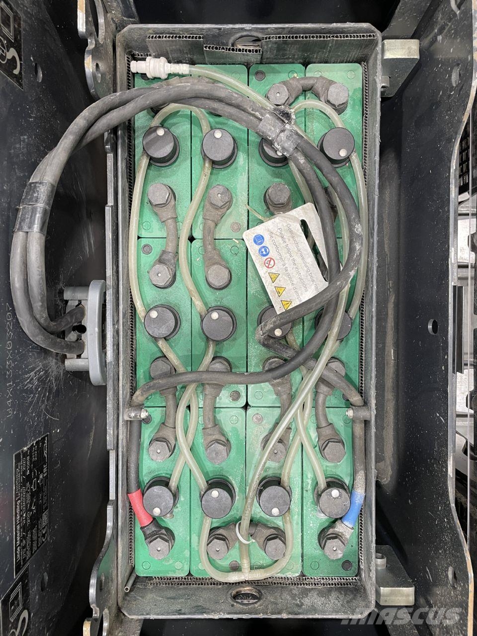 Linde D12SP-133 Pedestrian stacker