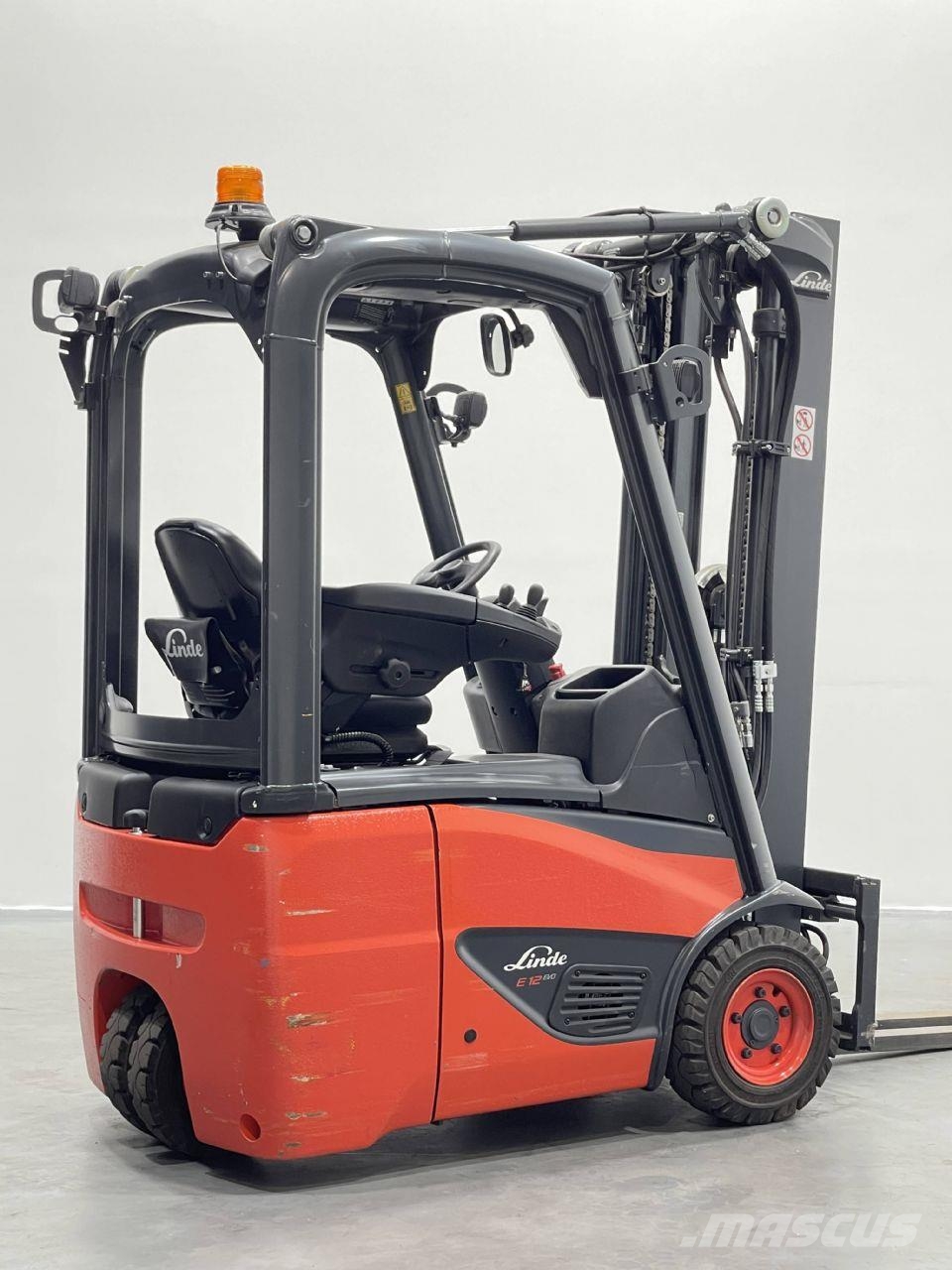 Linde E12-02-386 Empilhadores eléctricos
