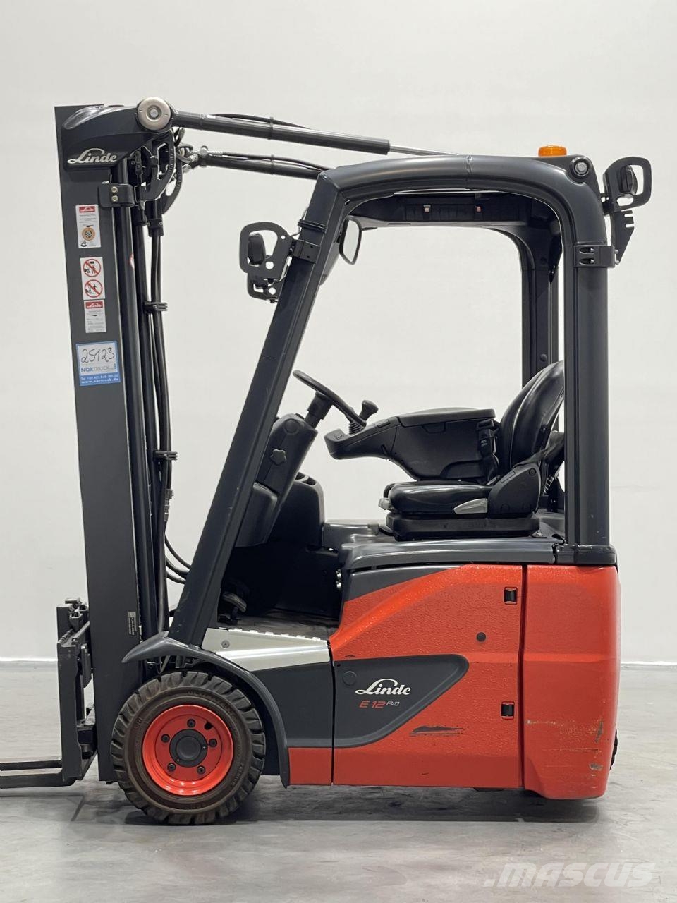 Linde E12-02-386 Empilhadores eléctricos
