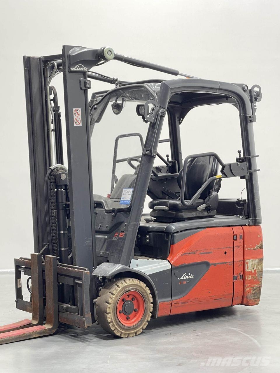 Linde E16-02-386 バッテリーフォークリフト