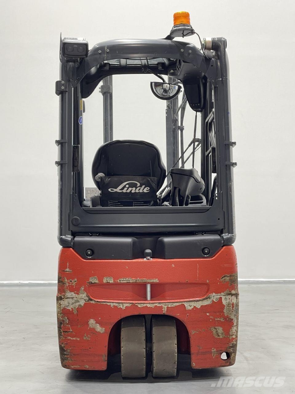 Linde E16-02-386 バッテリーフォークリフト