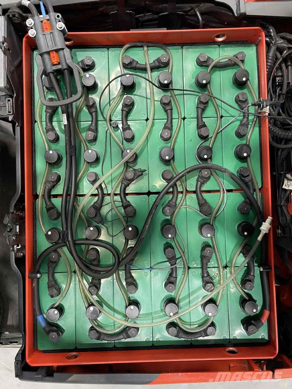 Linde E16P-02-386 バッテリーフォークリフト