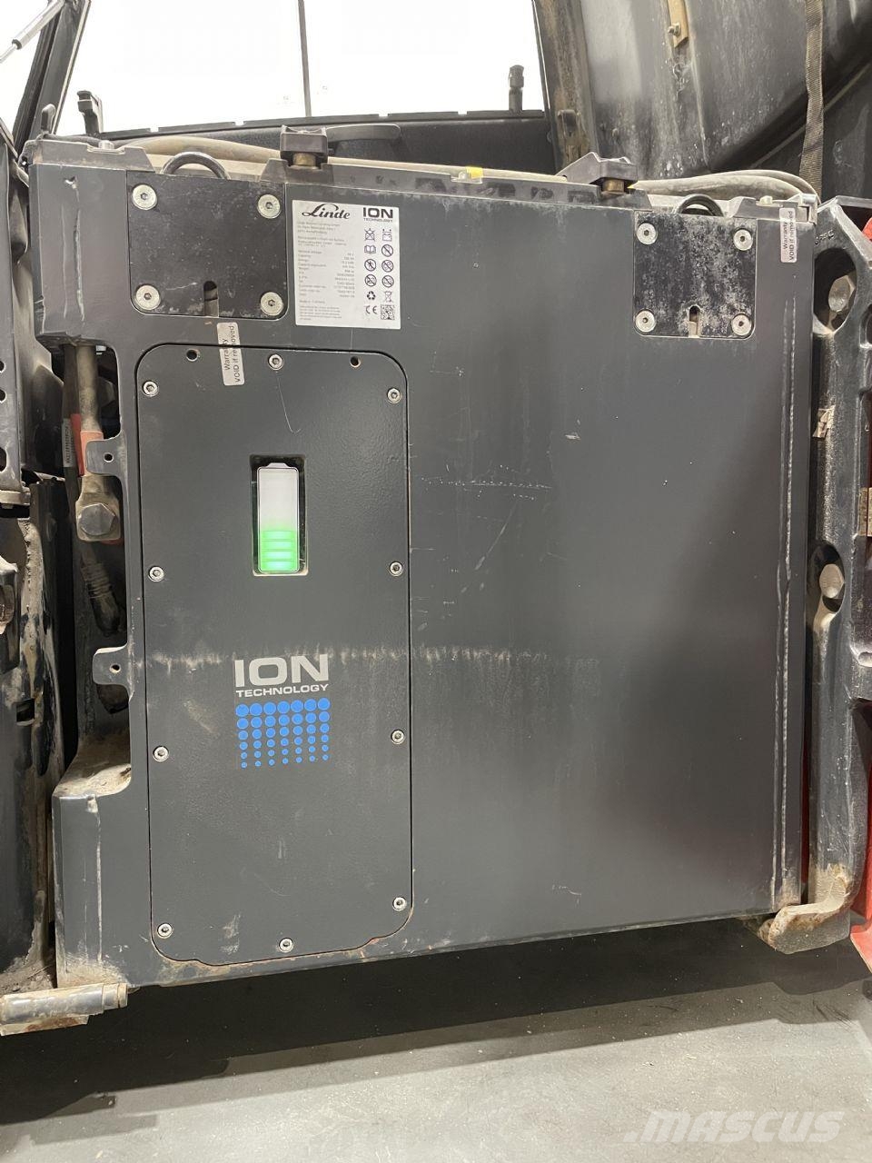 Linde E18-02-386-LI-ION Electric forklifts