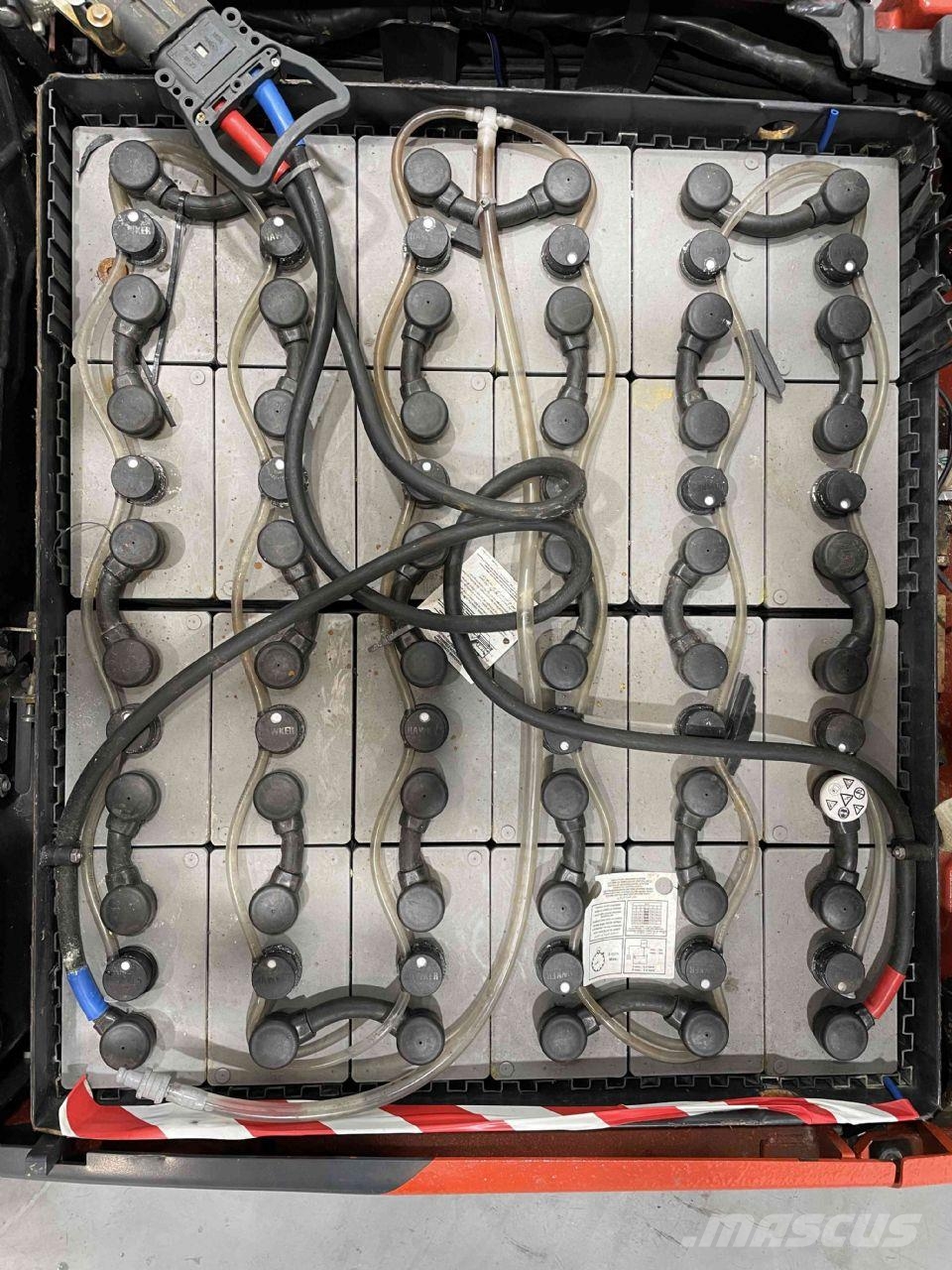 Linde E18L-02-386 Sähkötrukit