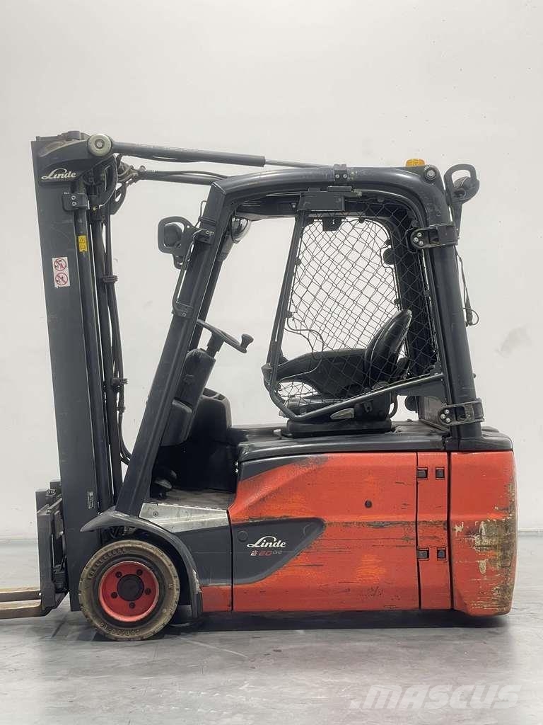 Linde E20L-02-386 شاحنات ذات رافعات شوكية تعمل بالكهرباء
