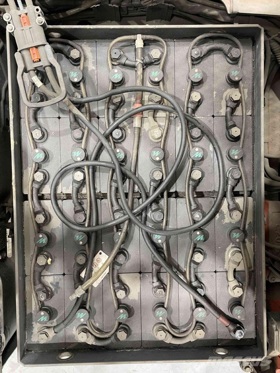 Linde E20PH-02-386 Sähkötrukit