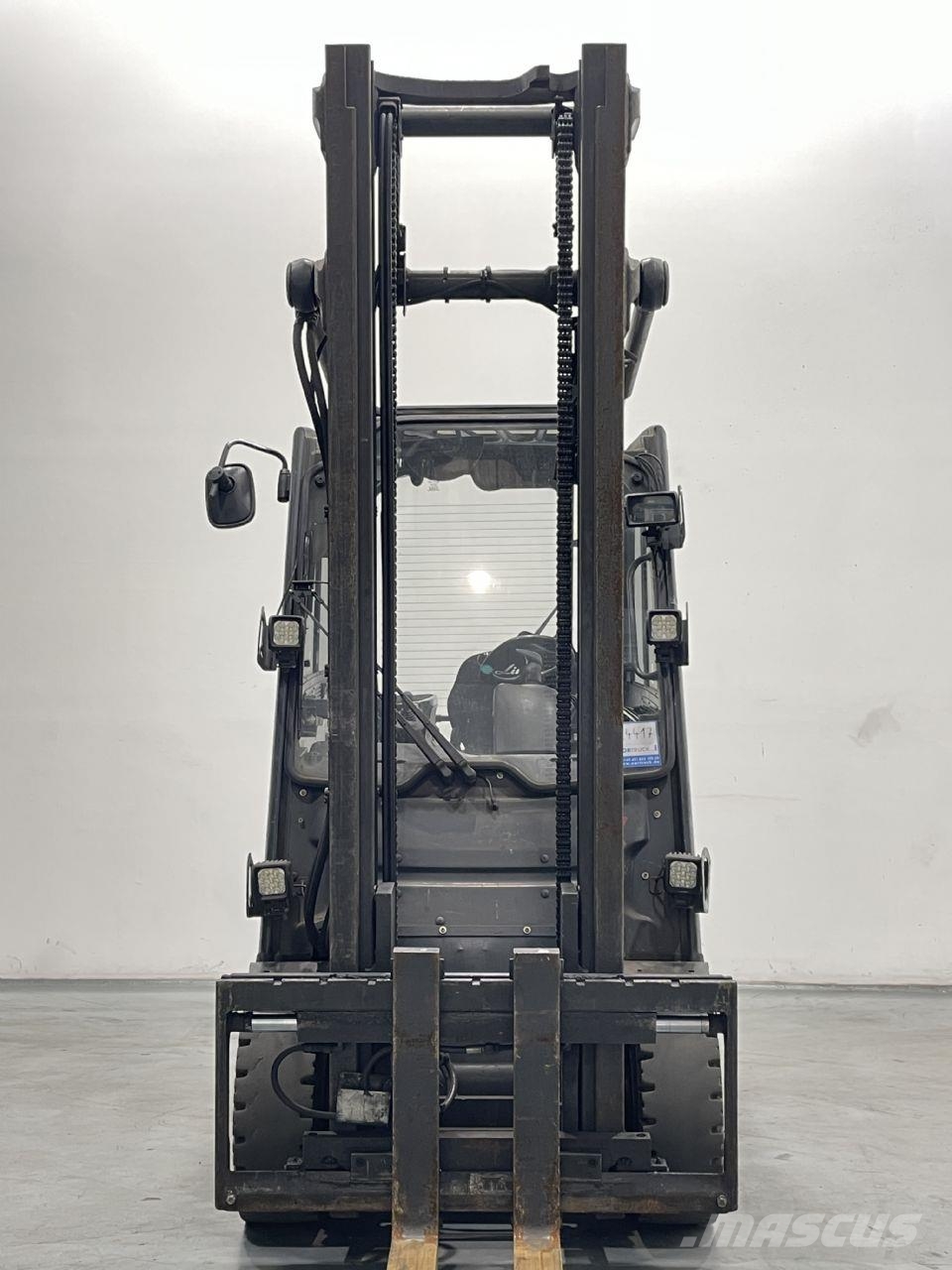 Linde E30L-01-387 Electric forklifts