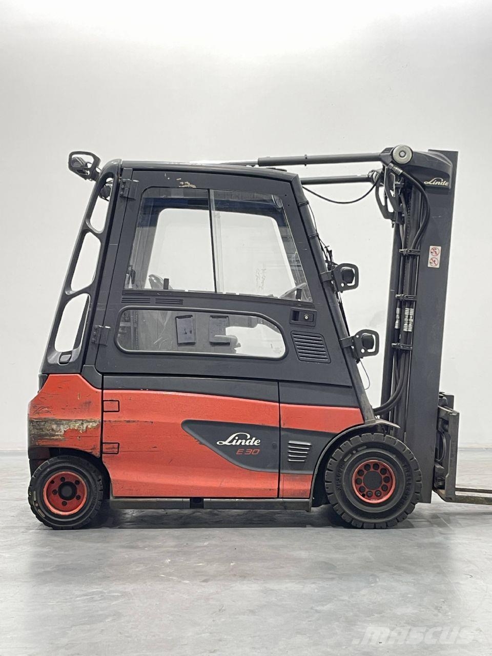 Linde E30L-01-387 Elektrische heftrucks