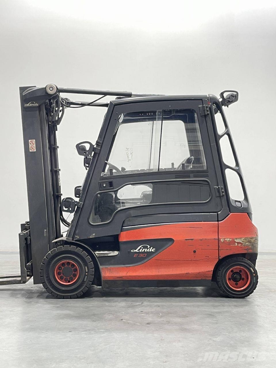 Linde E30L-01-387 Elektrische heftrucks