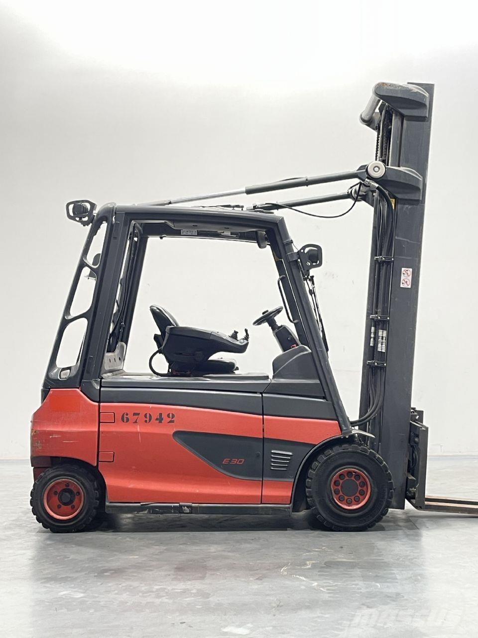 Linde E30L-01-387 Elektromos targoncák