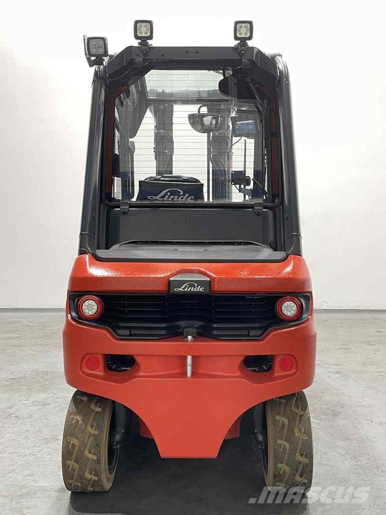 Linde E30L-1252 전동 지게차